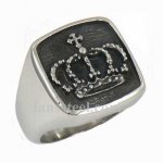 FSR12W09 queen crown ring