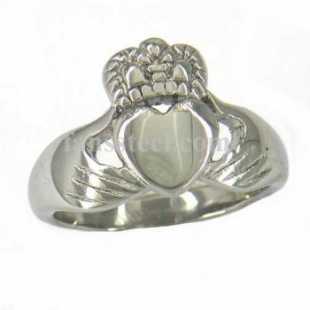 FSR11W25 Claddagh Friendship Ring