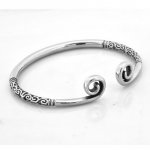 FSB00W75 bangle