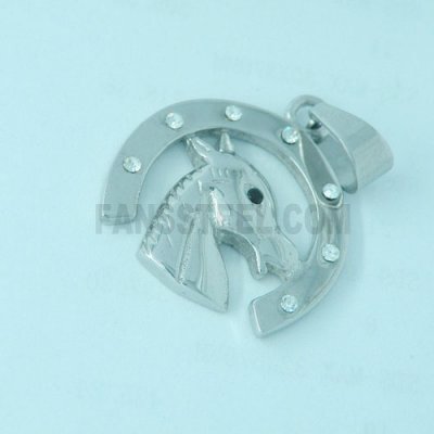 FSP05W18 horse head pendant