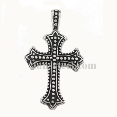 FSP16W45 Classic cross pendant